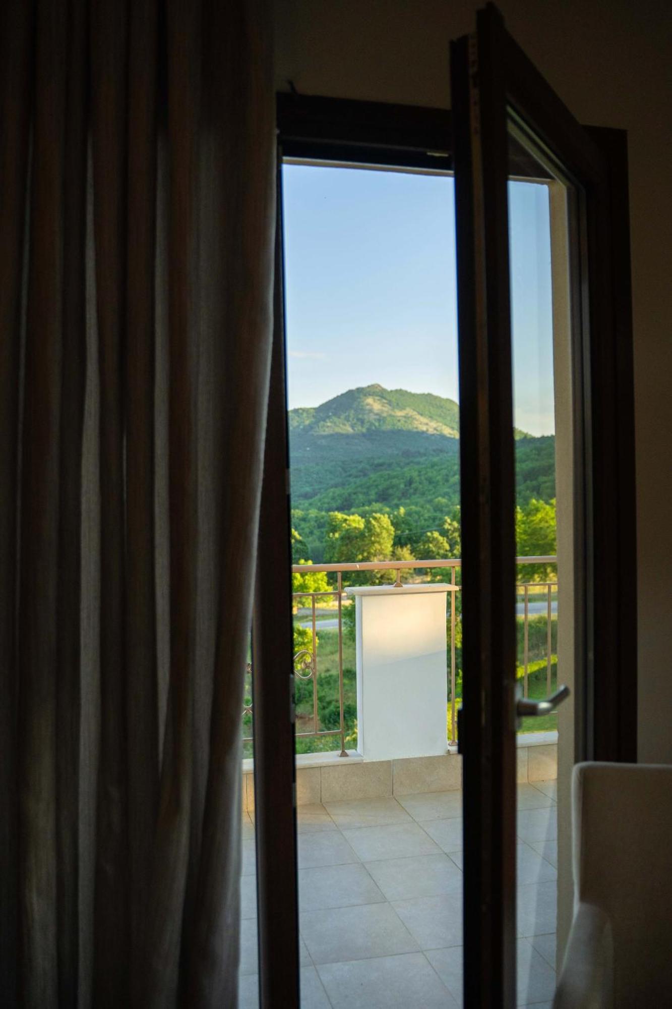 Enastron View Hotel Kastoria Exterior foto
