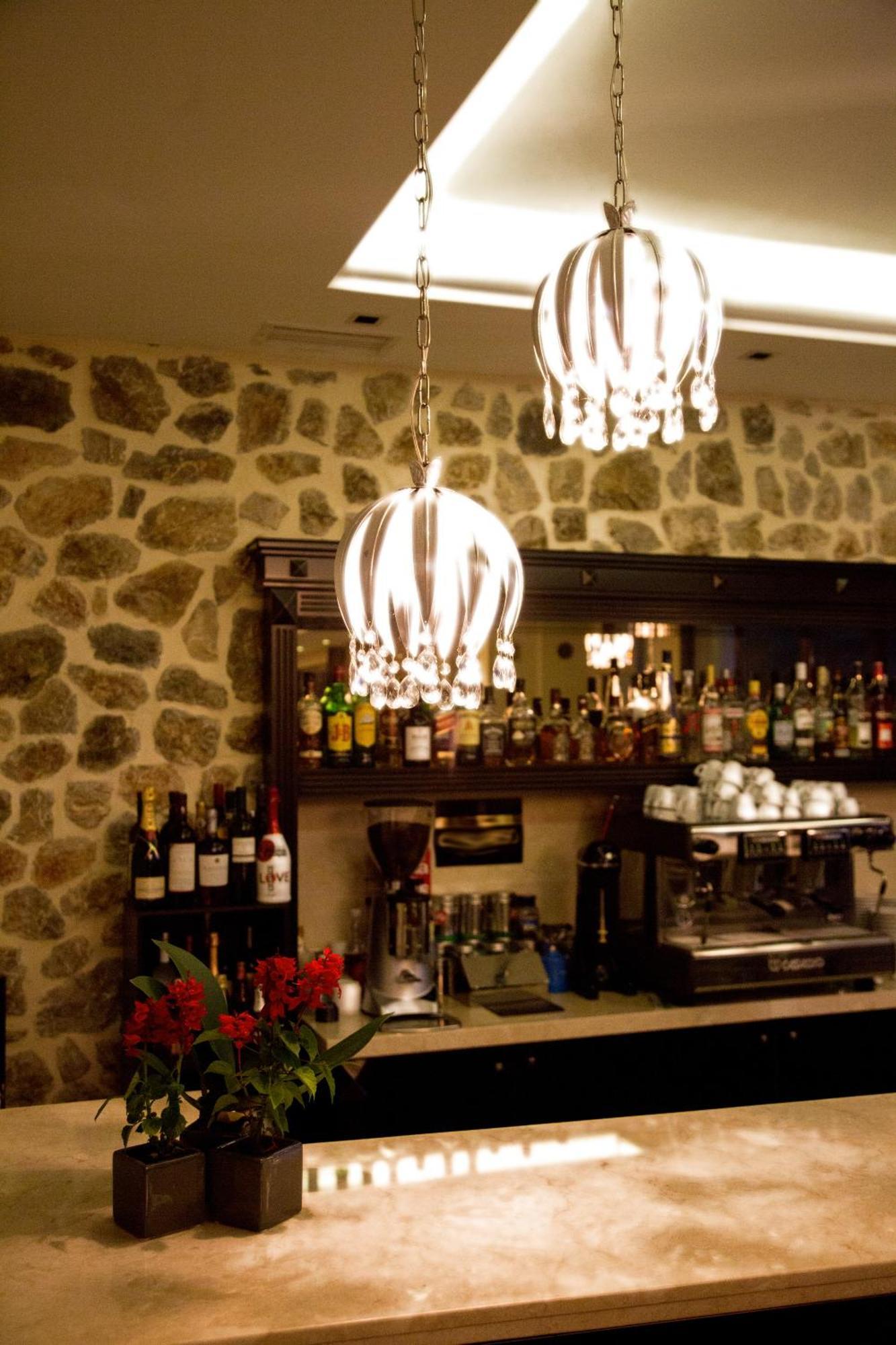 Enastron View Hotel Kastoria Exterior foto